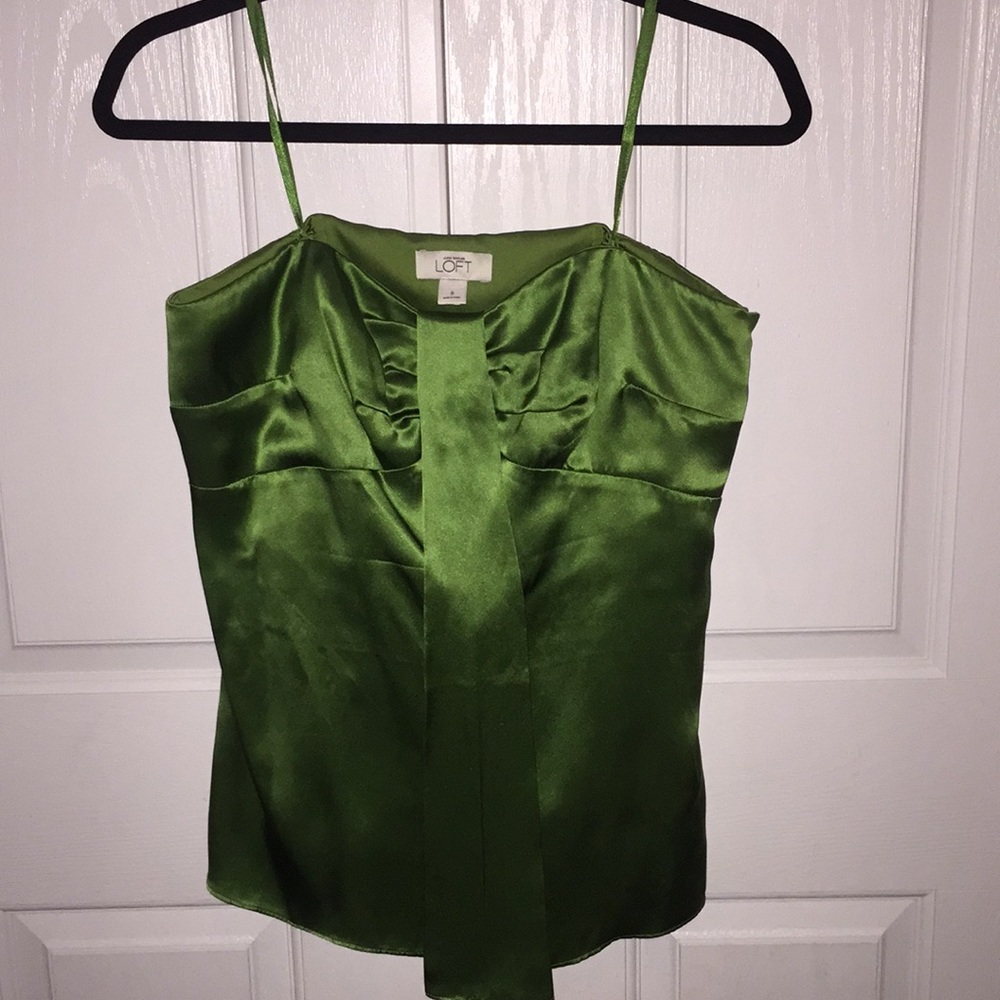 Beautiful Green Strapless Blouse!